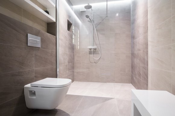 Création d’une salle de bains avec une douche à l’italienne - Lescheraines - Bauges Plomberie Chauffage