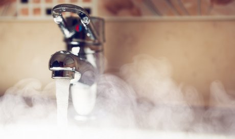 Remplacer un mitigeur de lavabo de salle de bains - Lescheraines - Bauges Plomberie Chauffage